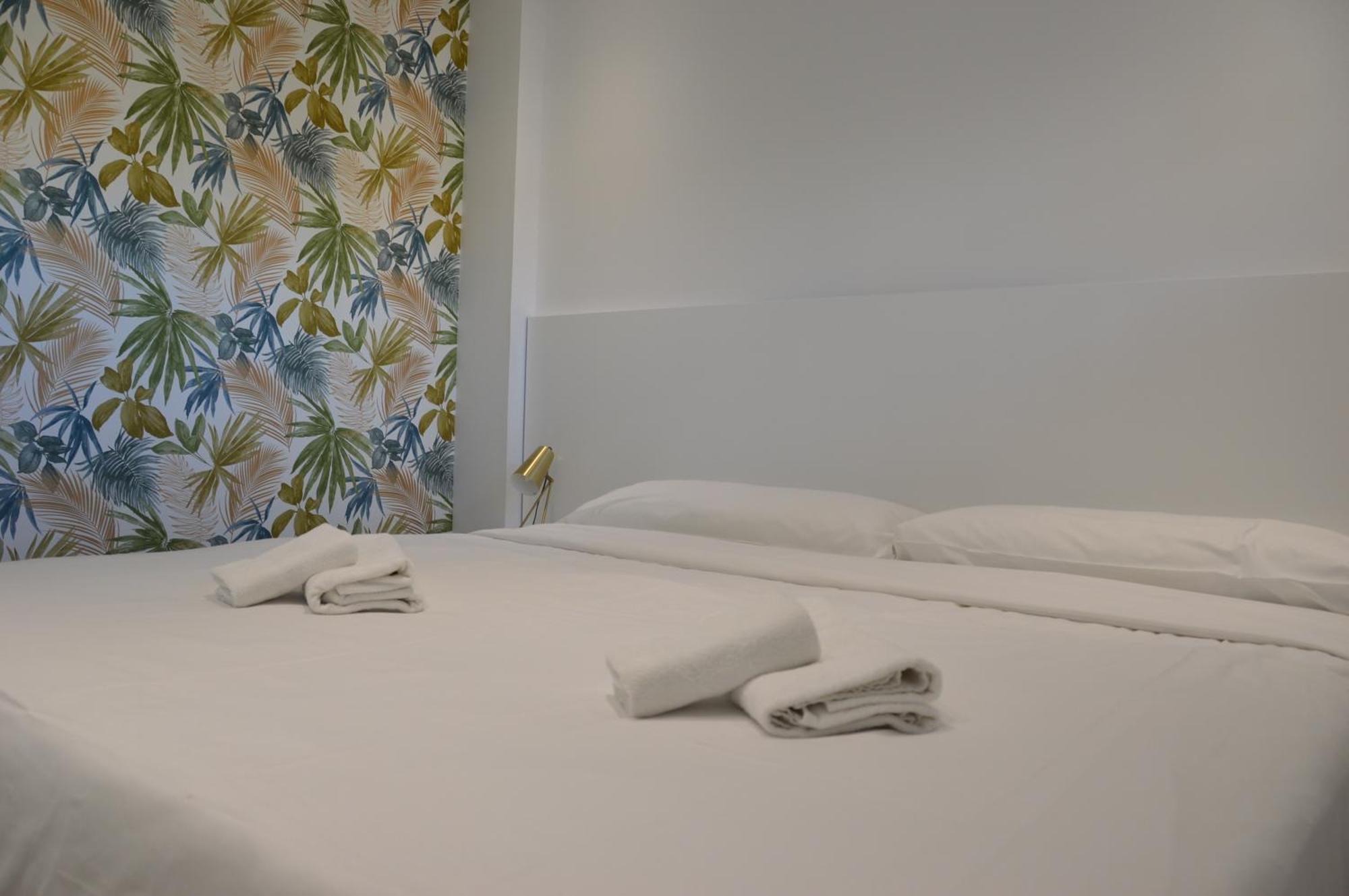 Albir Beach & Sun Apt 阿尔比尔 外观 照片